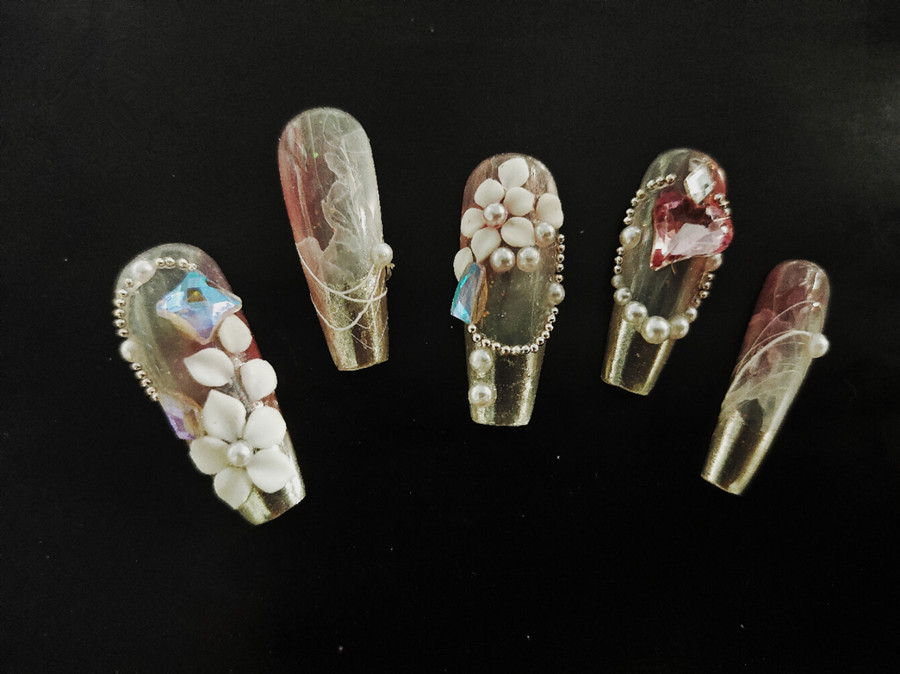 秋冬款尖花美甲，廣西美甲造型