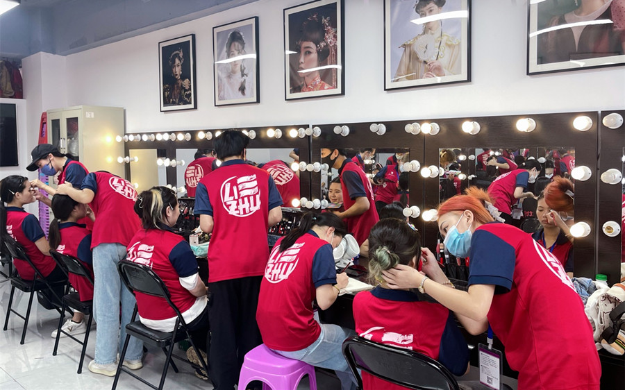 注意！南寧化妝技能比賽項(xiàng)目與評(píng)分要求