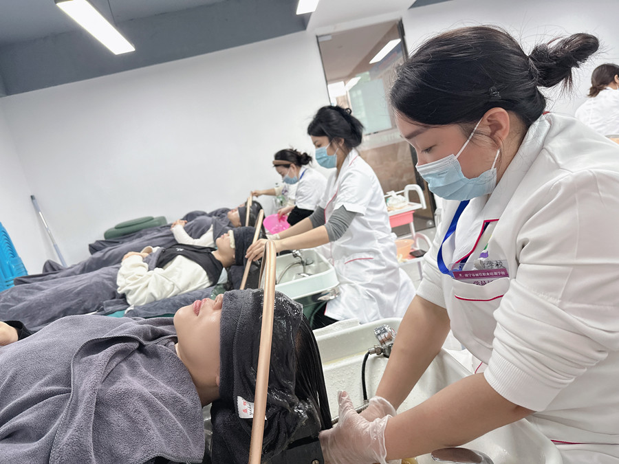 廣西頭療專業(yè)技術(shù)培訓(xùn)實(shí)操花絮