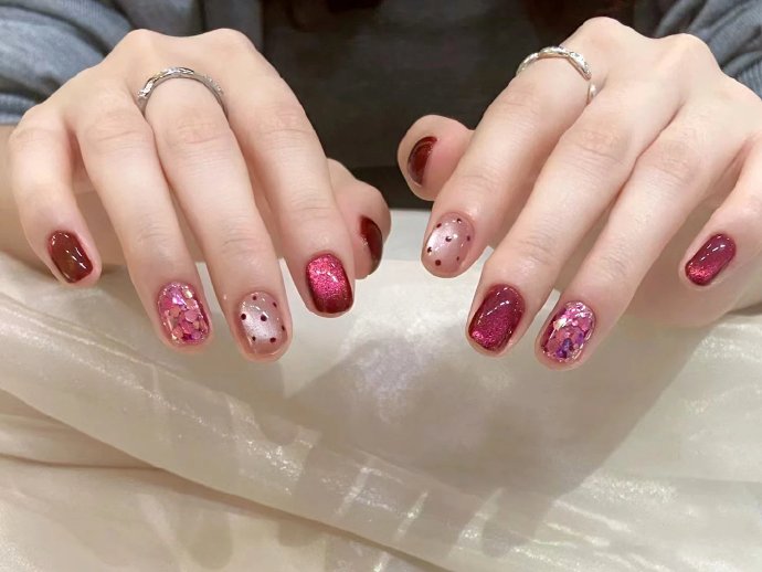 適合春天的紅色美甲，廣西美甲造型培訓(xùn)收集