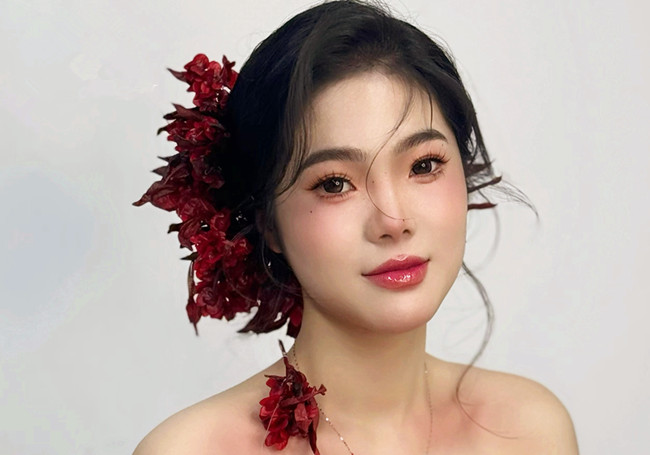 氛圍感干花造型，南寧化妝學高彩