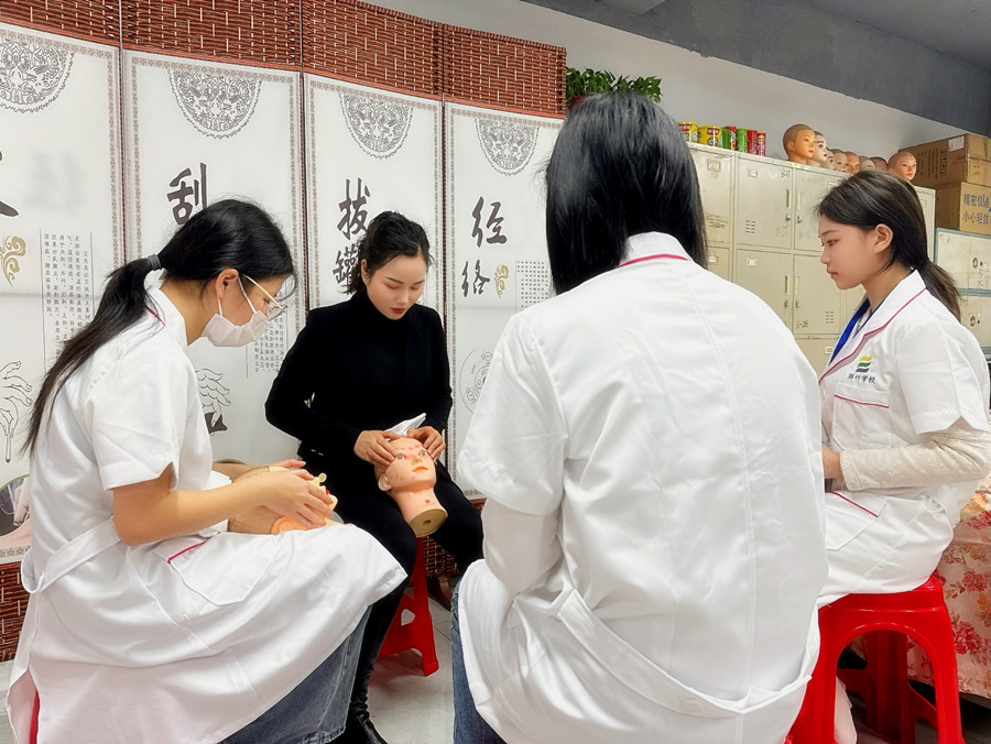 美容新手要掌握哪些知識？南寧美容面部護膚培訓