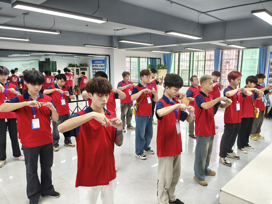 零基礎(chǔ)學(xué)美發(fā)，首先要學(xué)的是……