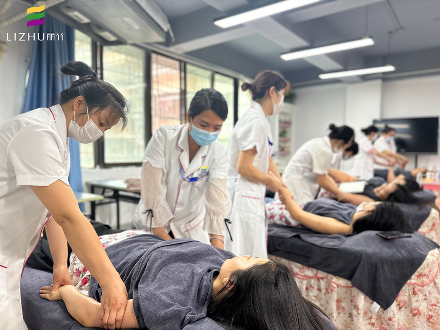 正確的美容按摩手法，零基礎(chǔ)美容美體教學(xué)