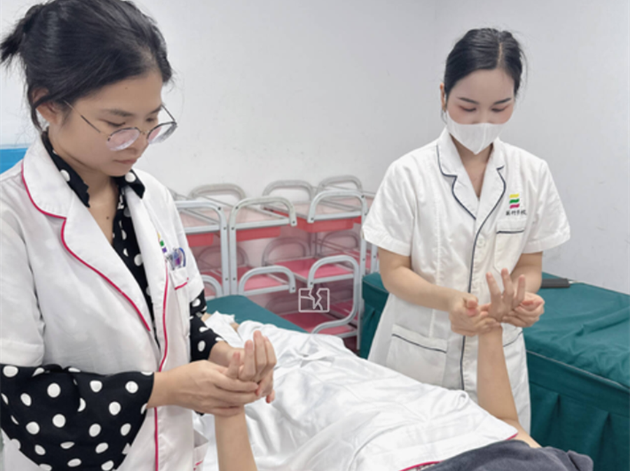 新手學美容必記手部按摩技巧